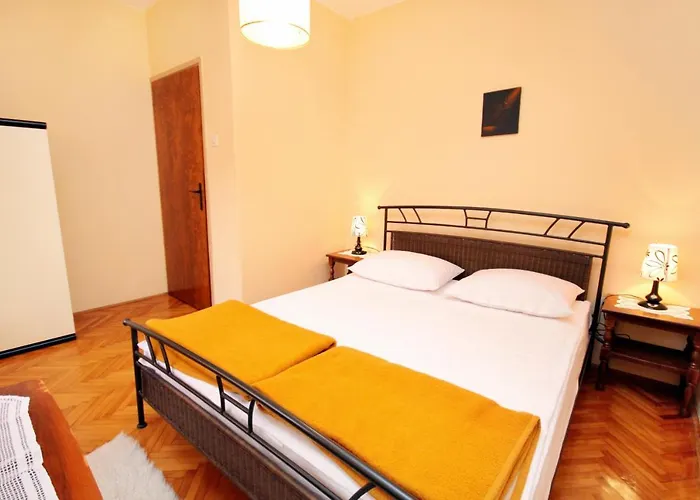 Apartment 2423a *